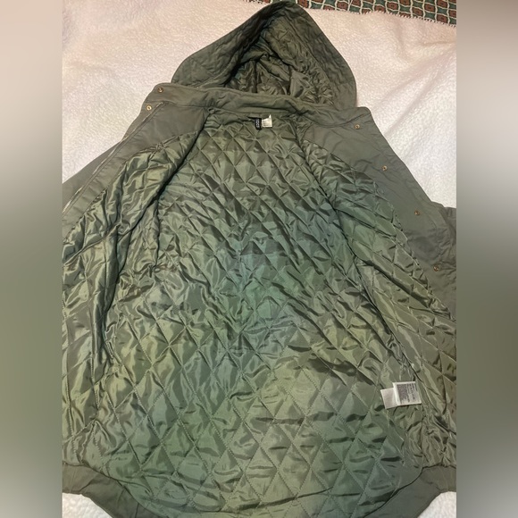 Divided hooded jacket by H&M - Picture 2 of 4